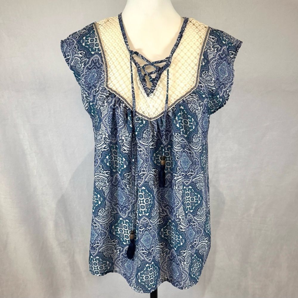 Blue and white crochet lace boho peasant top size large